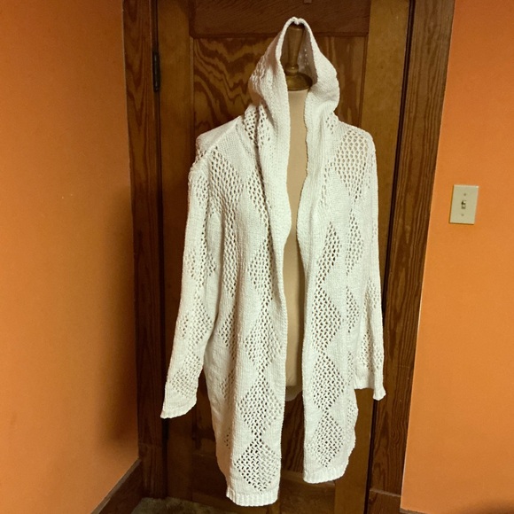 Nicole Miller Artelier Cozy Cream Hooded Women's Sweater - Picture 5 of 10